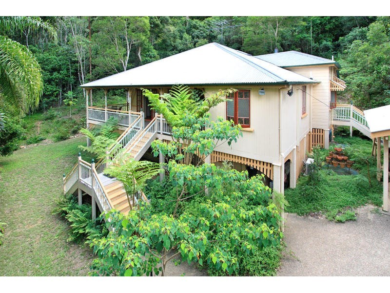 15 Glenwood Place, Moggill QLD 4070